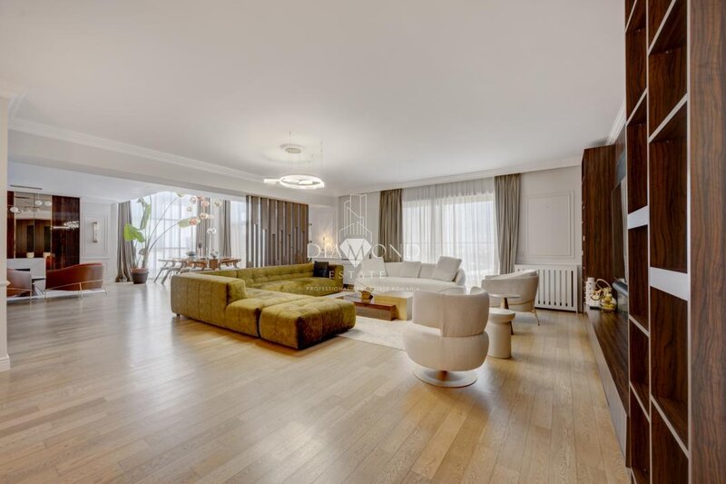 UpGround, % comision, penthouse impresionant, priveliste de exceptie.